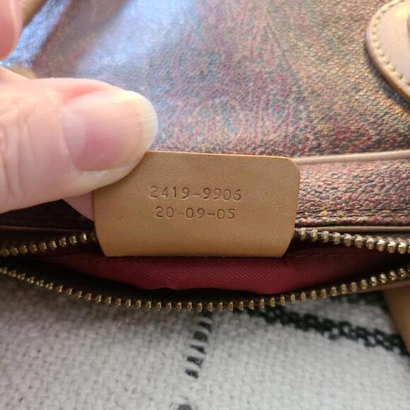 Authentic ETRO Milano Vintage Handbag - Picture 11 of 14